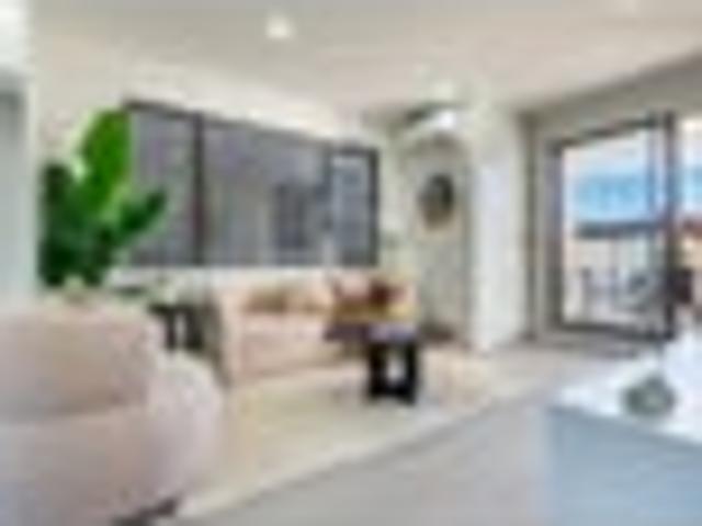 House for sale in Massey West, Henderson-Massey