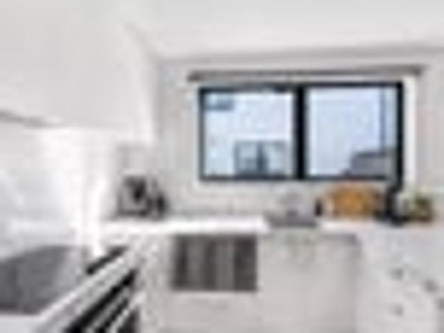 Townhouse for sale in Heathcote, Canterbury