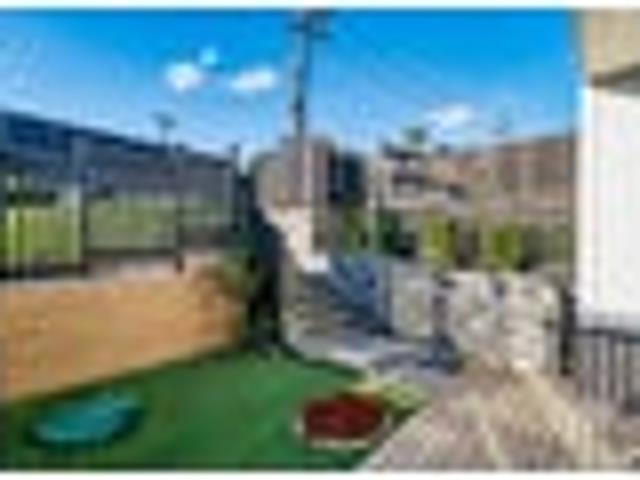 Townhouse for sale in Waterview, Albert-Eden