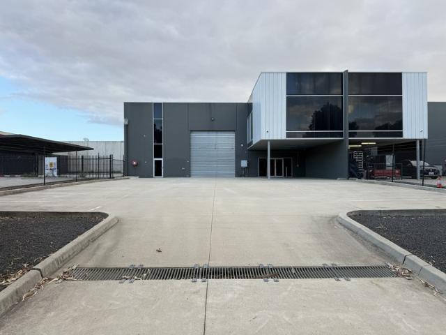 Warehouse for rent in Camerons Creek, Victoria