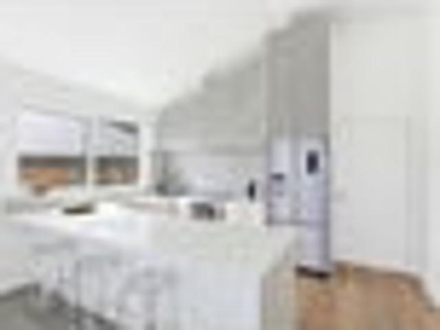 House for sale in Chaslands, Canterbury