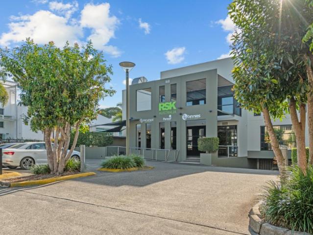 Office for rent in Toombul, Queensland