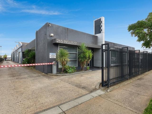 Warehouse for rent in Camerons Creek, Victoria