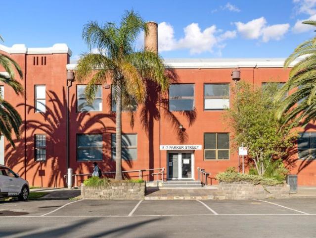 Office for rent in Camerons Creek, Victoria