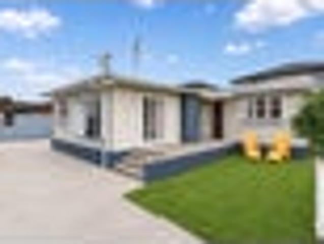 House for sale in Papakura