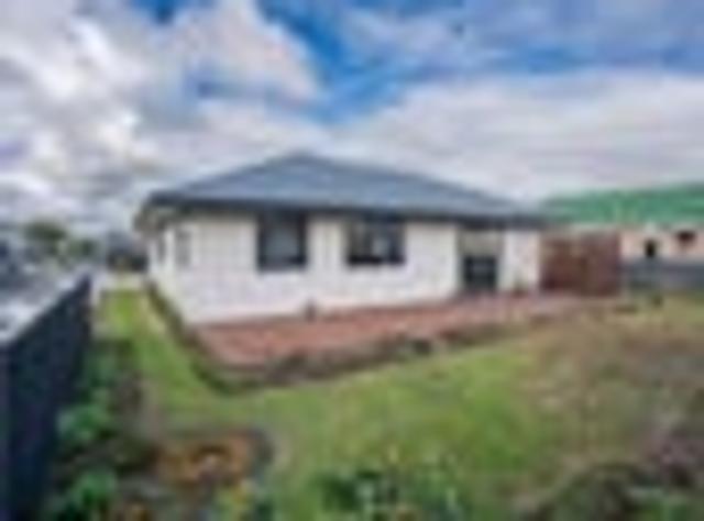 House for sale in Otakou
