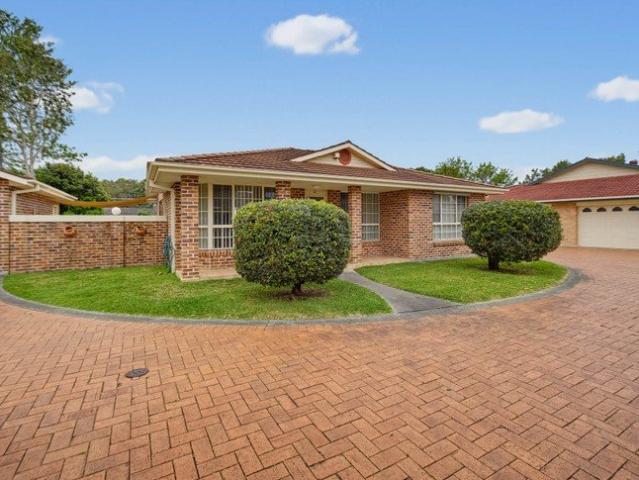 Villa for sale in Tuncurry, Mid-Coast Council