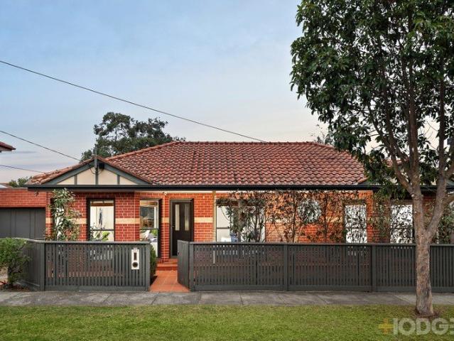 Townhouse for sale in Camerons Creek, Victoria