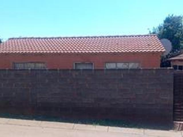House for sale in Kagiso, Gauteng