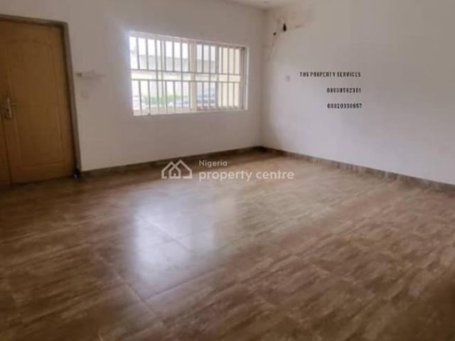 Flat for rent in Eti Osa, Lagos