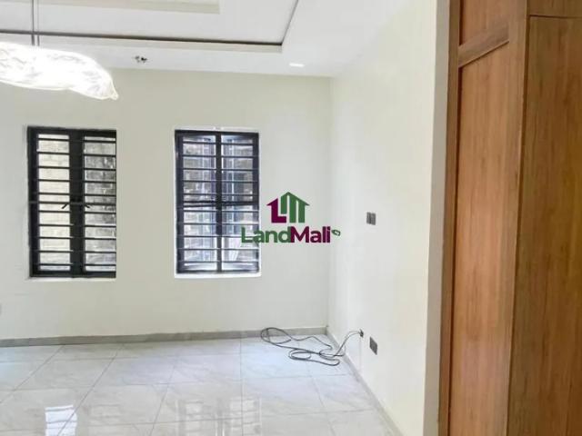 Property for sale in Eti Osa, Abuja