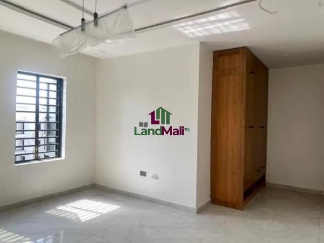 Property for sale in Eti Osa, Abuja