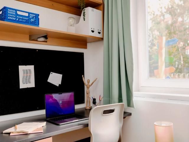 Room for rent in Lansdowne, Bournemouth