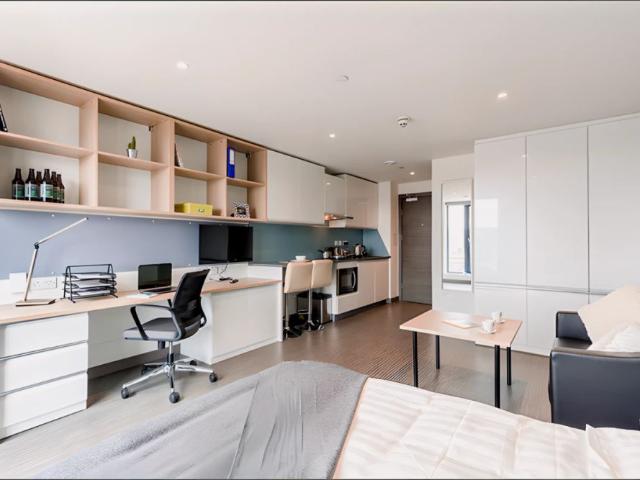 Studio for rent in South Yorkshire
