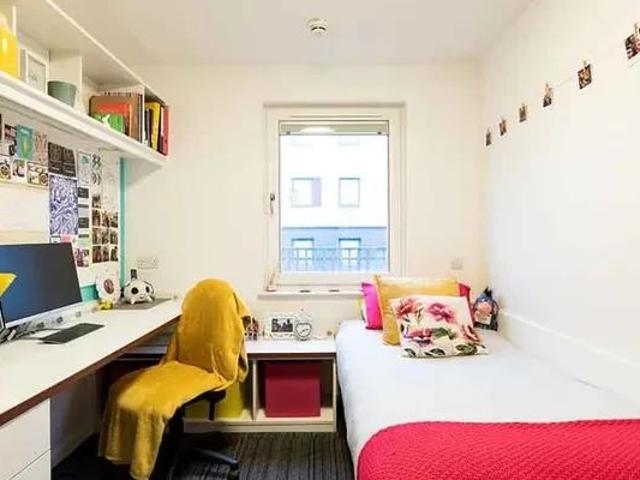 Room for rent in Haddon, East Midlands