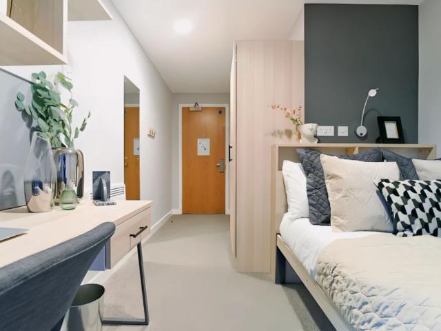 Room for rent in City Centre, South Yorkshire