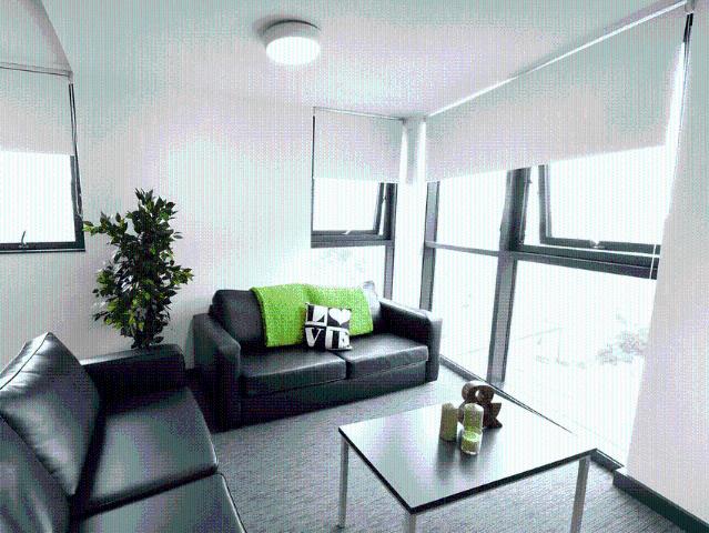 Room for rent in Pride Quarter, Liverpool