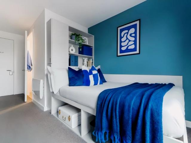 Room for rent in Cheylesmore, West Midlands
