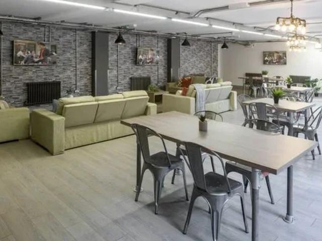 Room for rent in Hyde Park, West Yorkshire