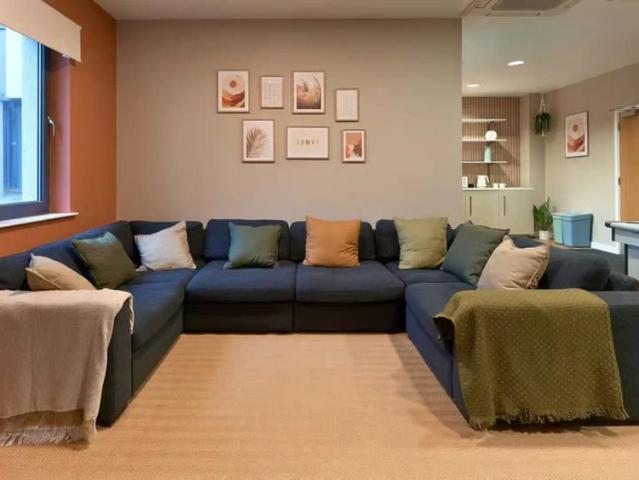 Room for rent in Hillfields, West Midlands