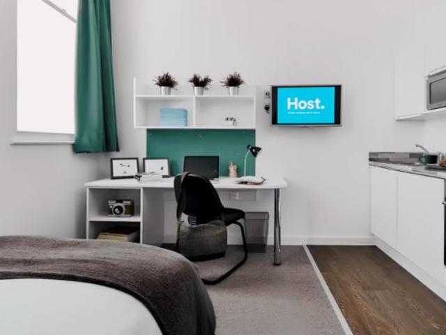 Studio for rent in Bede Island, Leicester