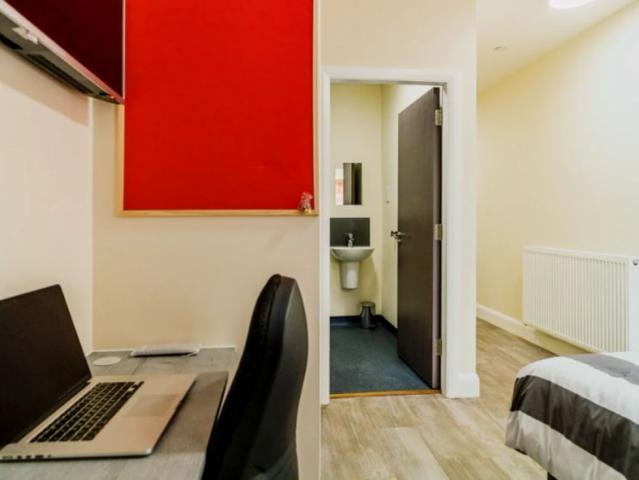 Room for rent in Whitehill, Hamilton