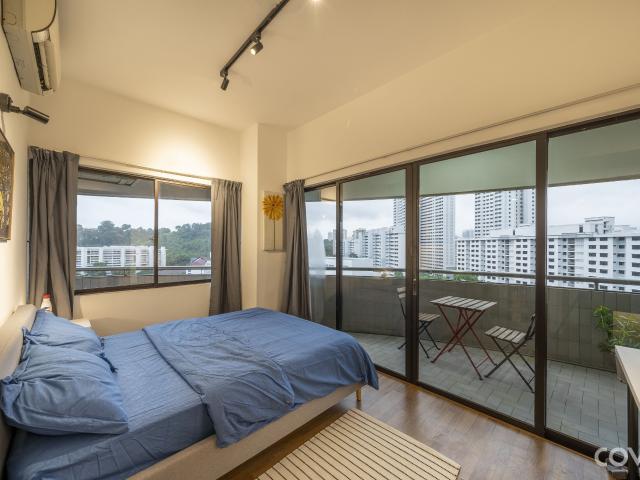 Room for rent in Telok Blangah