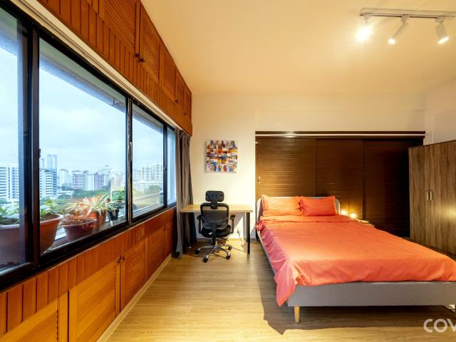 Room for rent in Telok Blangah