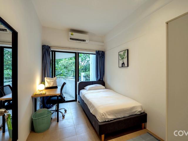 Room for rent in Telok Blangah