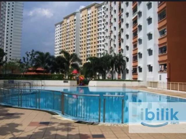 Room for rent in Petaling, Damansara Damai