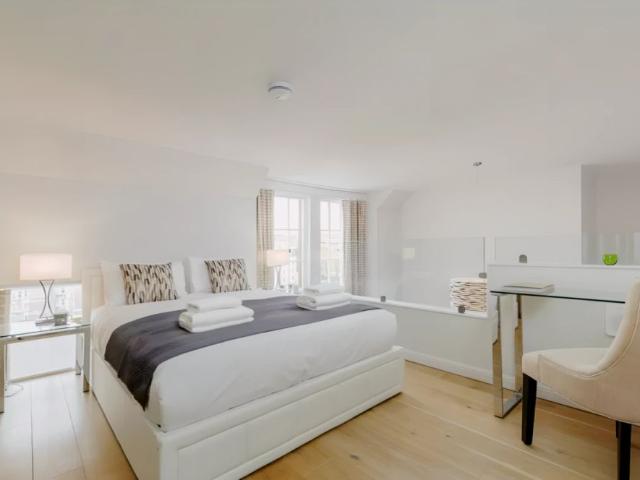Apartment for rent in Powderhall, Broughton