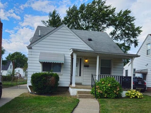 House for sale in Center Line, Michigan