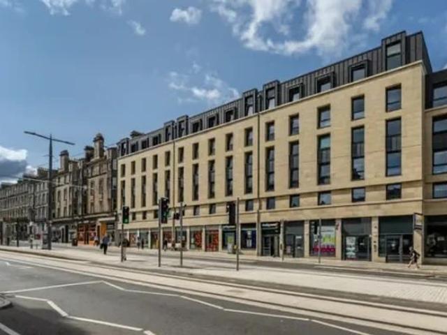 Studio for rent in Gayfield, Broughton