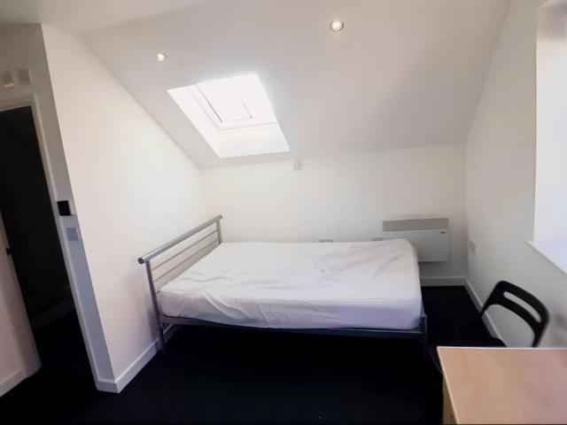 Studio for rent in Elmfield, Leicestershire