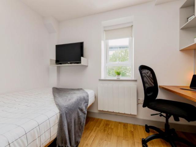 Studio for rent in Portsea, City Of Portsmouth