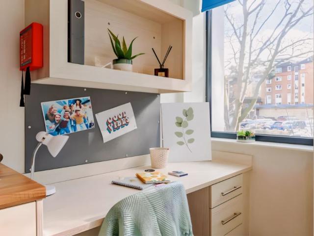 Studio for rent in West Cliff, Bournemouth
