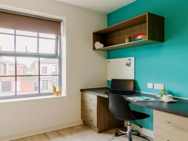 Studio for rent in Durham