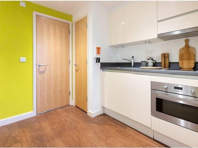 Studio for rent in Battersea, Greater London