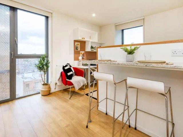 Studio for rent in Shepherd's Bush, Isle Of Man