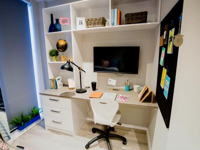 Studio for rent in Highfields, Old Wharf