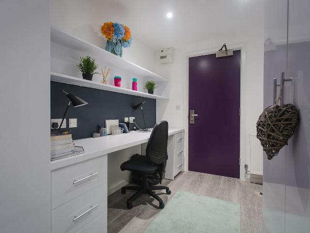 Studio for rent in London Borough of Ealing, Greater London