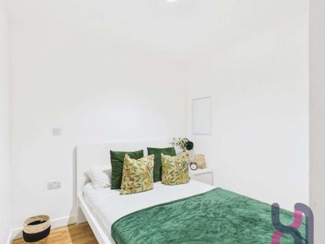 Studio for rent in Pendleton, Salford
