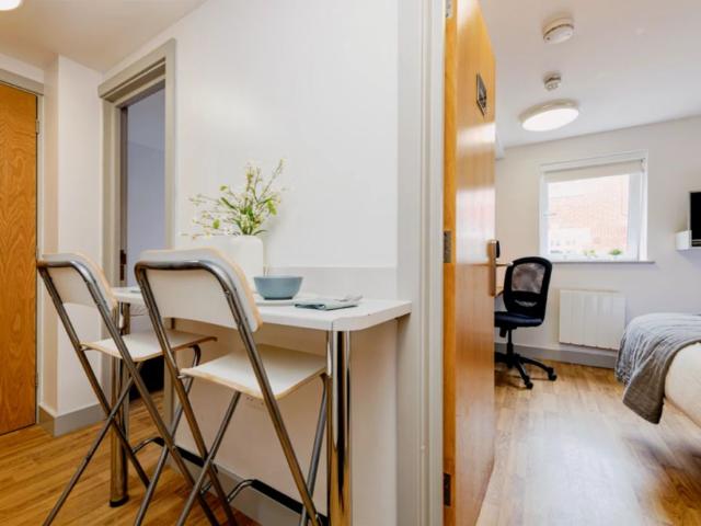 Room for rent in Portsea, City Of Portsmouth