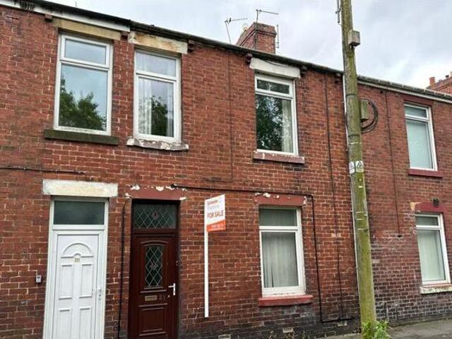 House for sale in Stanley