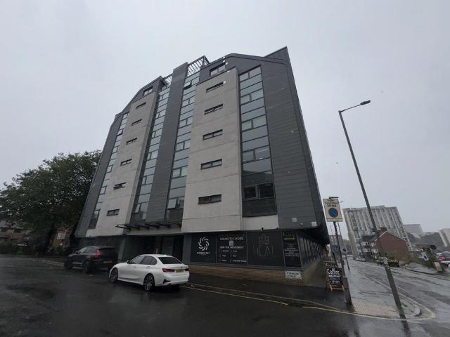 Apartment for rent in Calderstones