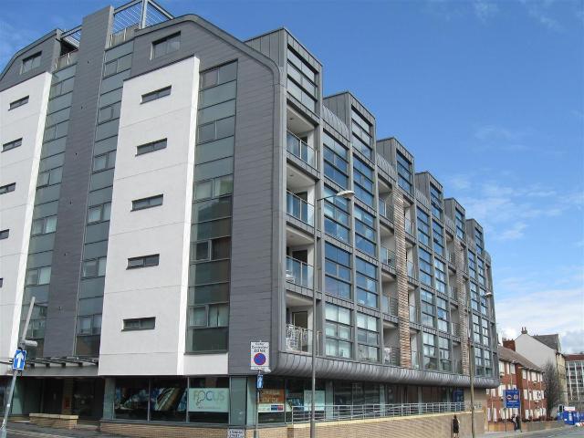 Apartment for rent in Calderstones