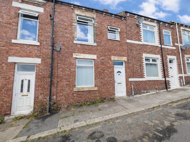 House for rent in Quaking Houses, Stanley