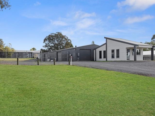 Property for sale in Hamilton, Victoria