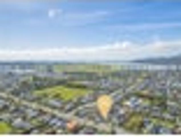 House for sale in Chaslands, Canterbury