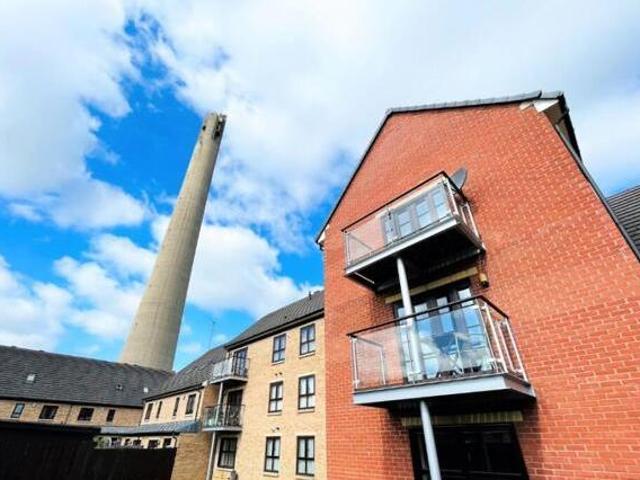 House for sale in Northampton, Northamptonshire
